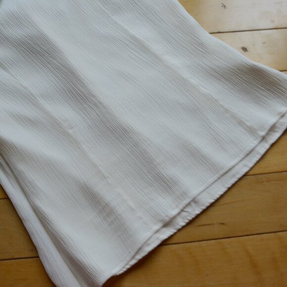 St. John Ruffle Front Silk Top Size P XS Offwhite Women - Picture 10 of 11